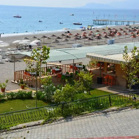 Konak Seaside Homes 2+1 Luxury Apartments Apartamento *