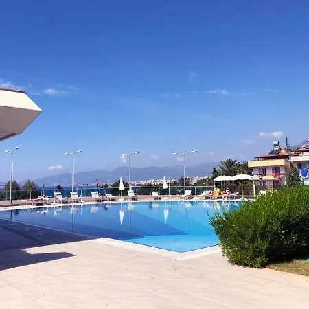 Konak Seaside Homes 2+1 Luxury Apartments Апартаменты
