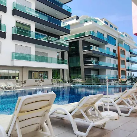 Konak Seaside Homes 2+1 Luxury Apartments * Алания